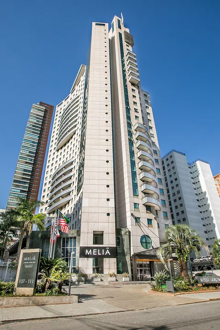 Meliá Jardim Europa | Elegância & Conforto